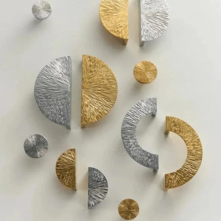 Yeltella Brass Knobs