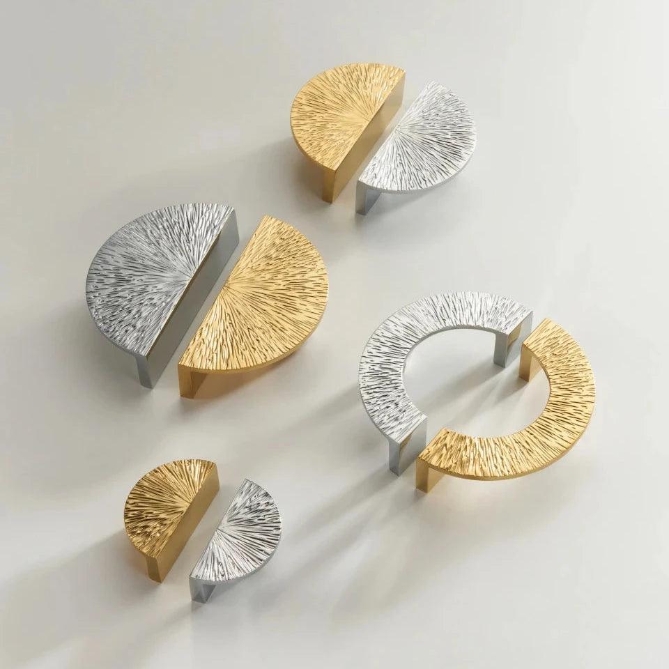 Yeltella Brass Knobs