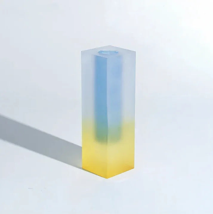 Yeltella Vase