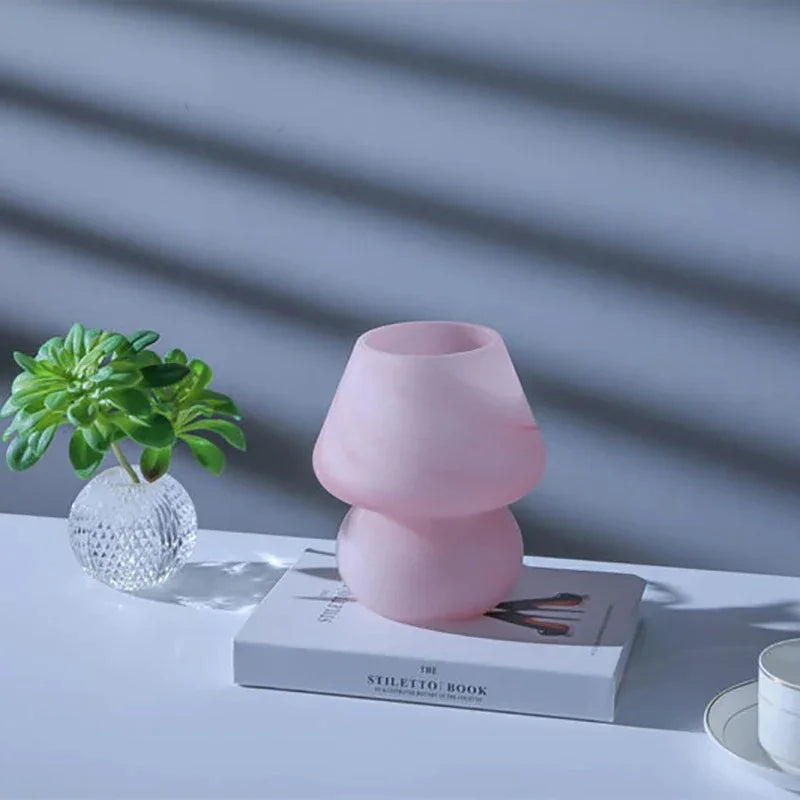 Yelvando Table Lamp