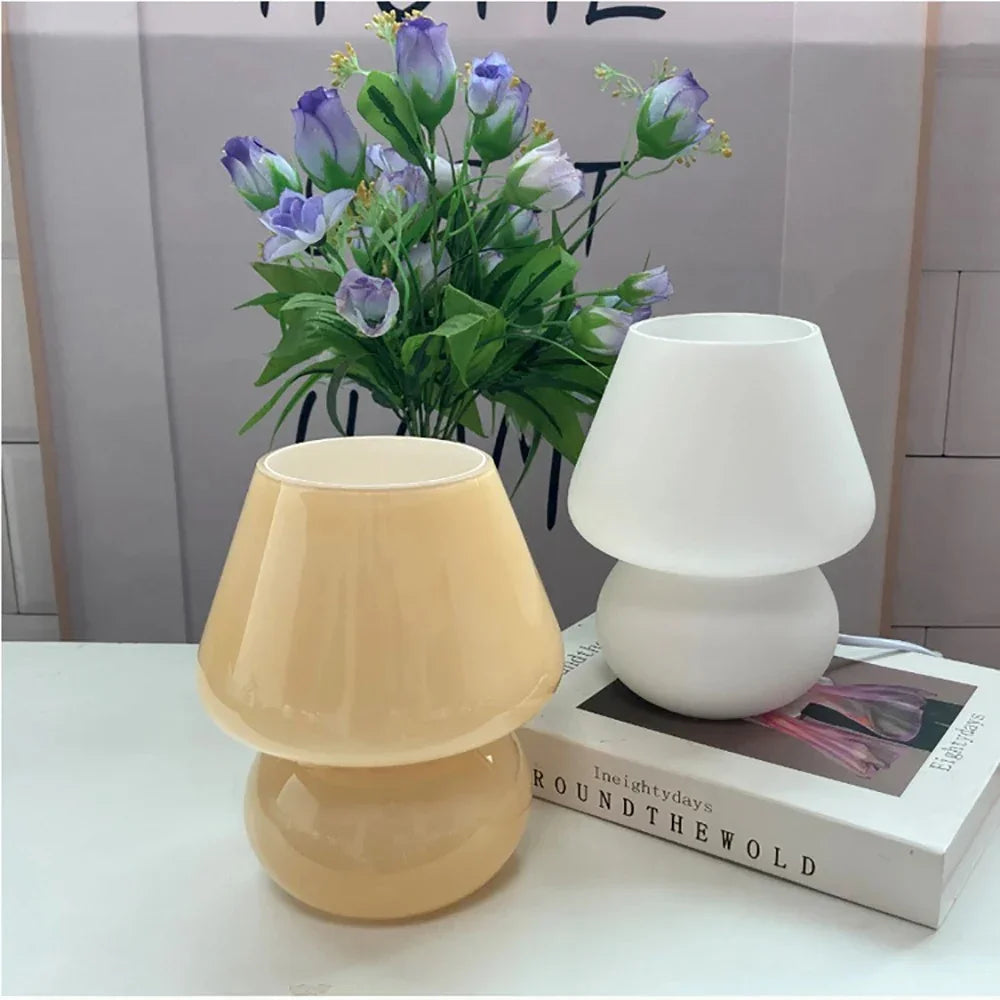 Yelvando Table Lamp