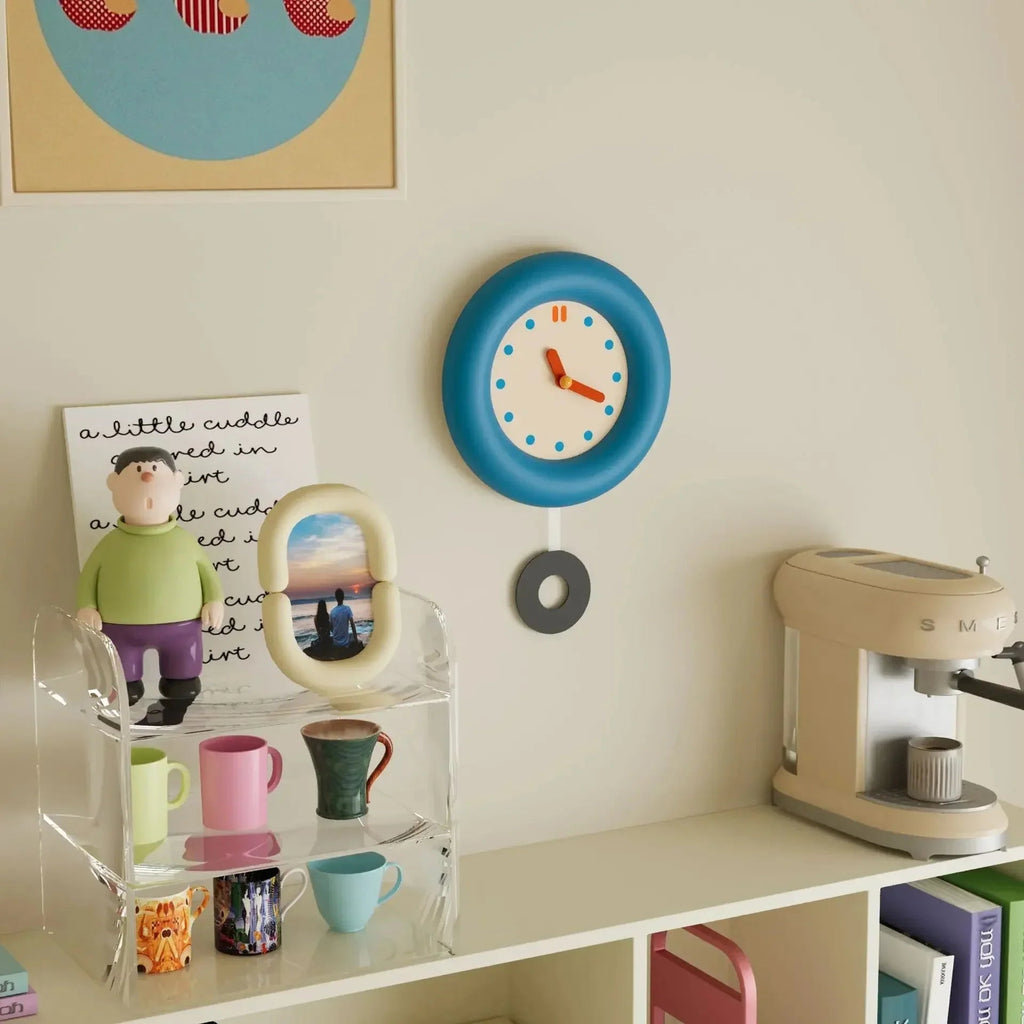 Yelvia Wall Clock
