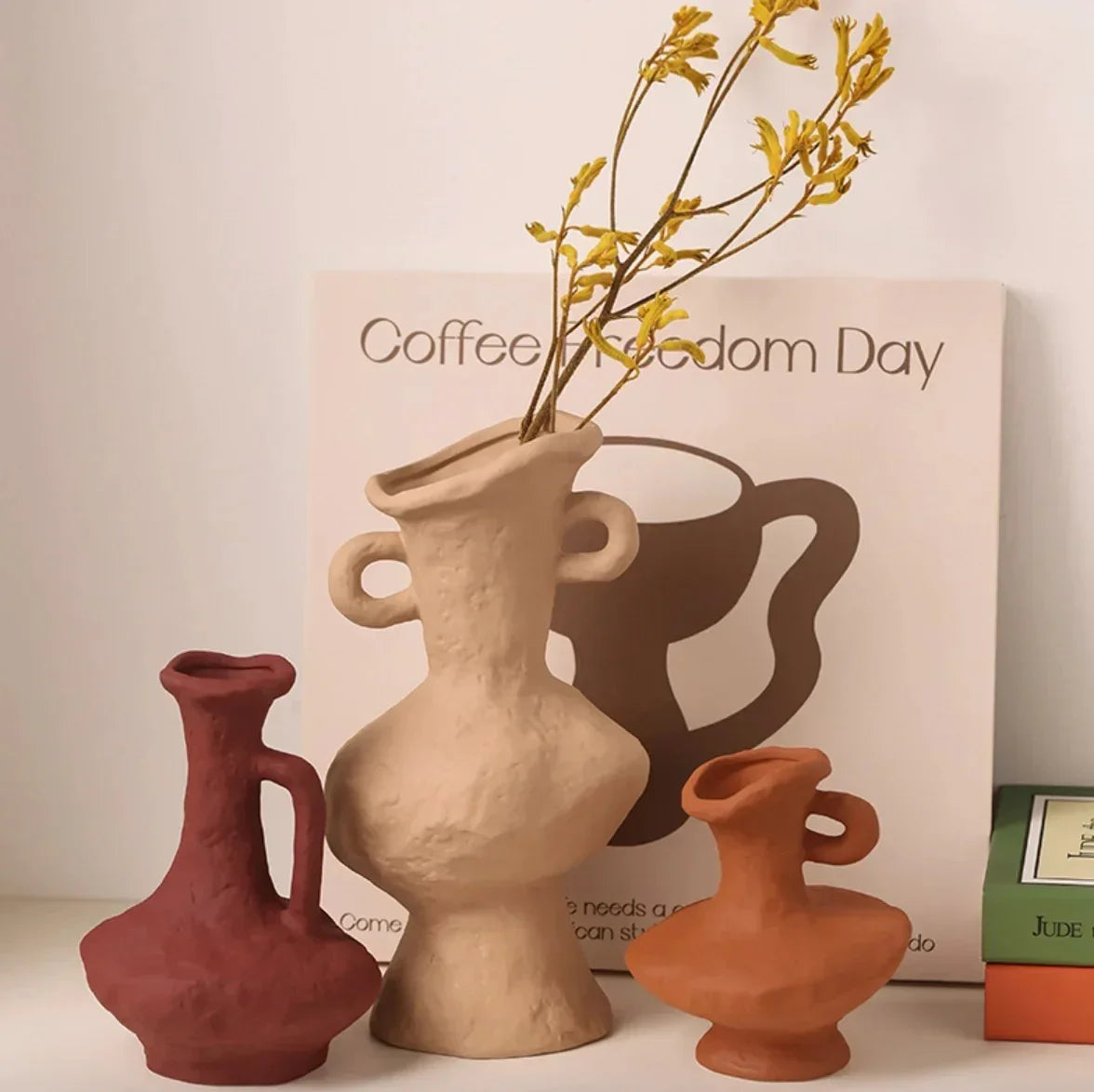 Zorloda Vase